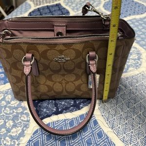 Coach Signature Satchel Lavendar